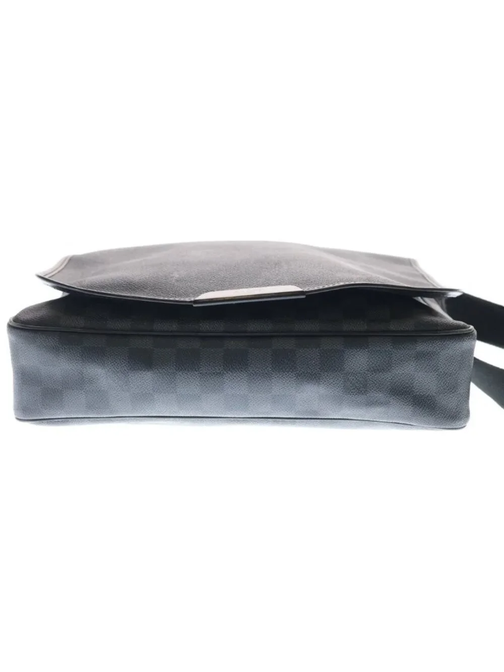 Louis Vuitton Damier Graphite Daniel GM Shoulder Bag Black Leather Silver